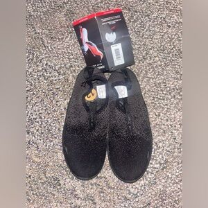 NWT Boys Surf Knit SPEEDO Kids Size 12 Black Slip on Water Shoes